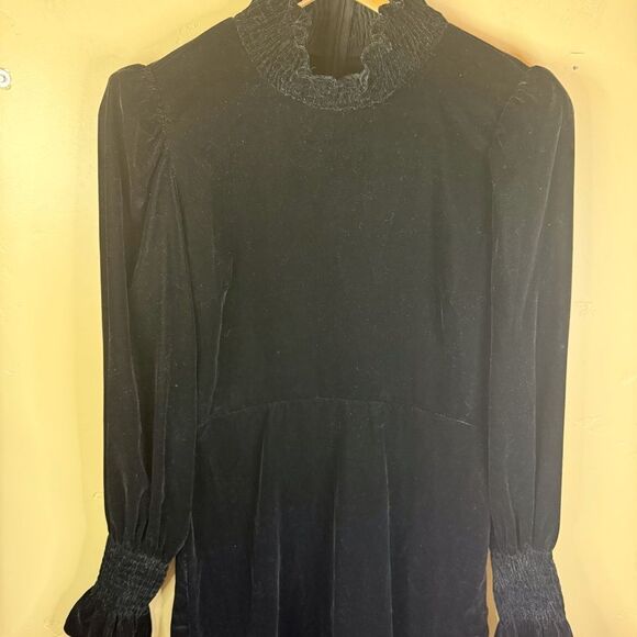 Zara Velour Black Mini Dress Size Medium Statement Arms Gothic Whimsigoth Witchy - Picture 3 of 7